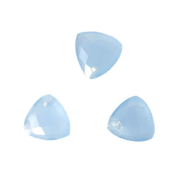 Briolette, chalcedoon, gefacetteerd, driehoekig, 10 x 10 mm, per stuk
