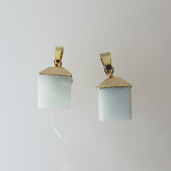 Goudkleurige bedel, AMAZONIET, 20 X 12 mm, per stuk