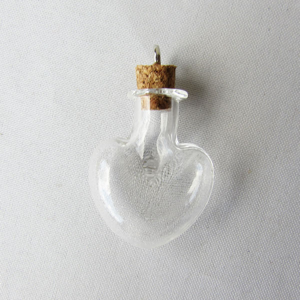 Glazen mini flesje, hartje, 22 x 26 x 10 mm, met kurk dopje, per stuk