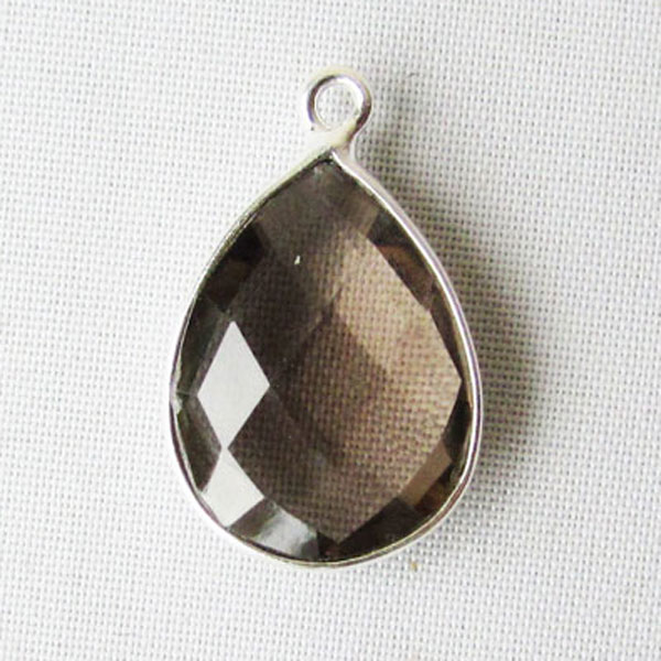 Sterling zilveren (925) hanger van ROOKKWARTS, gefacetteerd, 13 x 19 mm, verpakt per stuk