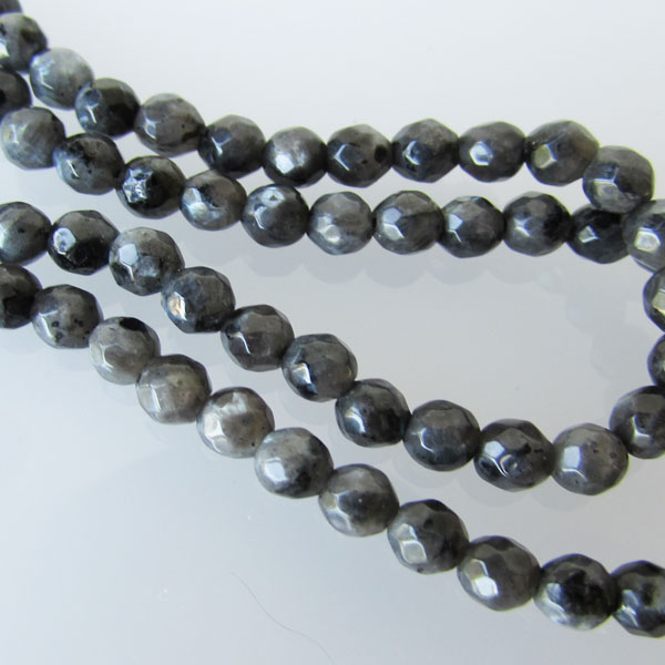 Labradoriet, 4 mm, facet, rond, per streng