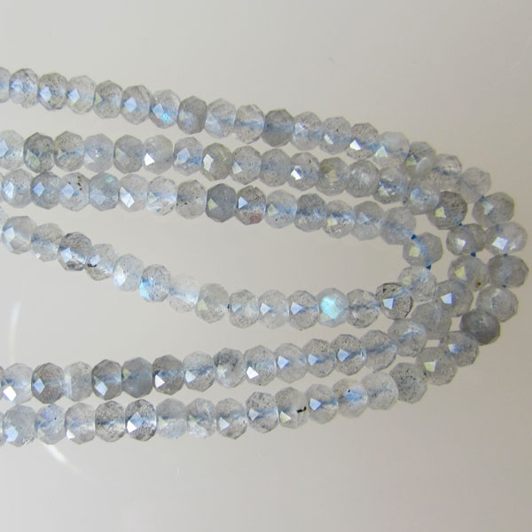 Labradoriet, 2 x 3 mm, facet, per streng