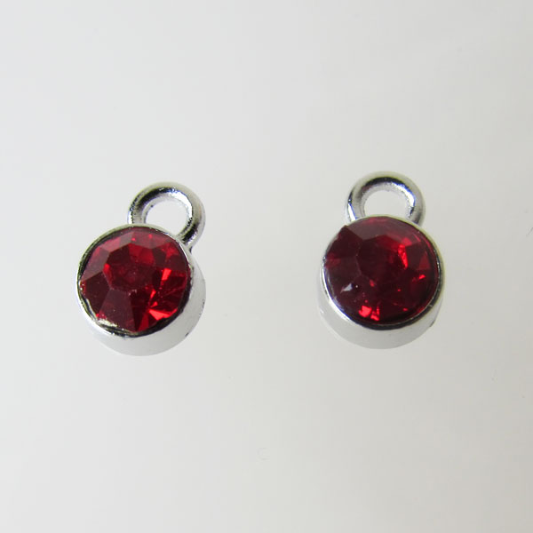 Edelstalen bedel, kristal, felrood, 6 mm, verpakt per stuk