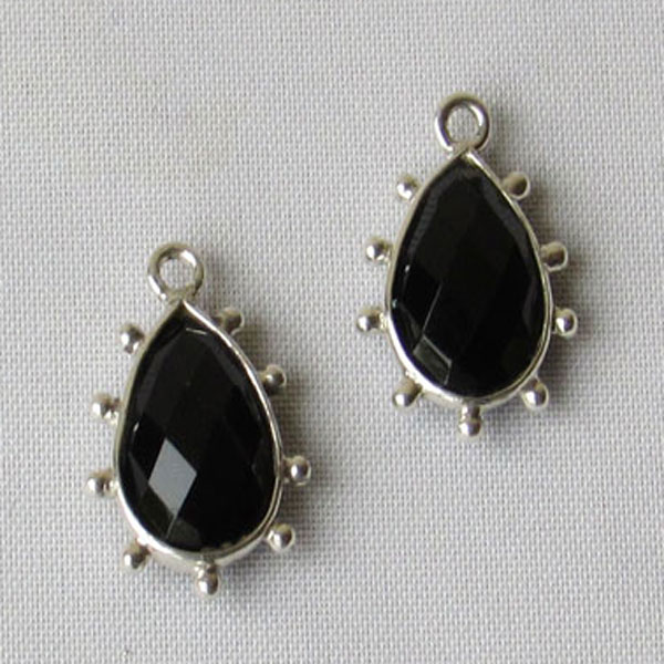 Sterling zilveren (925) hanger met onyx, gefacetteerd, 18 x 12 mm, per stuk