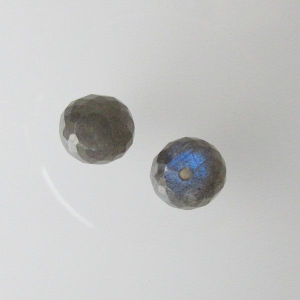 Halfdrilled LABRADORIET kraal, rond, 6 mm, gefacetteerd, per stuk